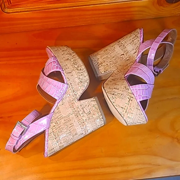 Paris Texas 🩷 Notched Cork Wedges - Picture 4 of 14